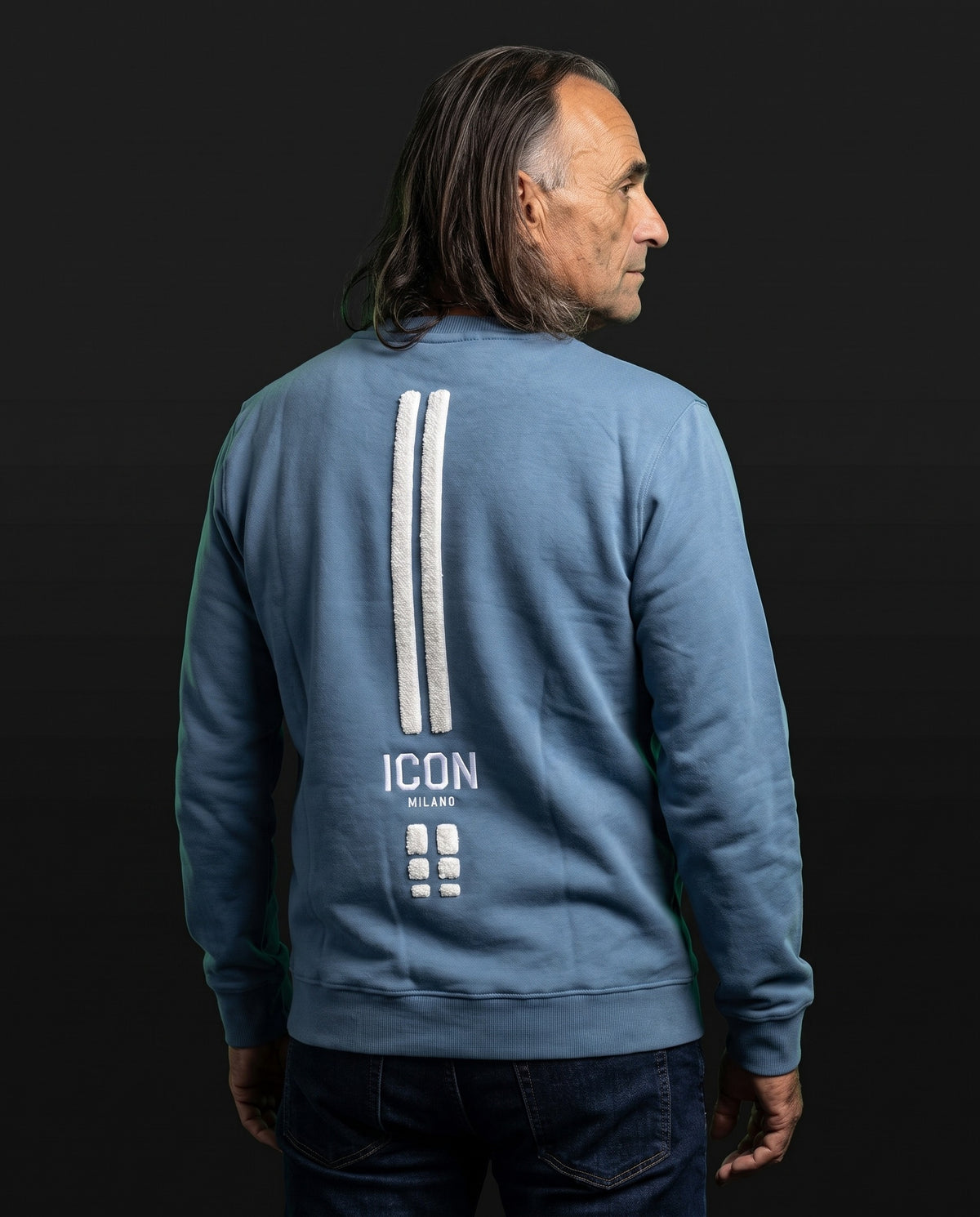 Icon Milano Pullover - Punto in Blau, Rückseite mit Chenille-Streifen
